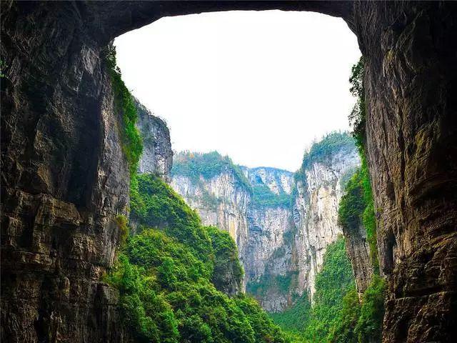 太原尧都机场去火车坐几路车？